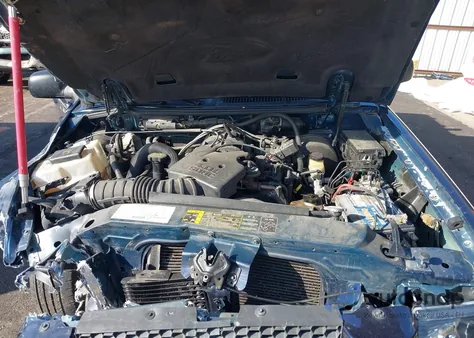 2003 Ford Explorer Sport Trac Xls/Xlt z USA, uszkodzony, nr VIN 1FMZU77E13UB00249